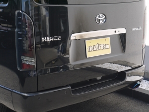 ハイエースバン特別仕様車ダークプライム2