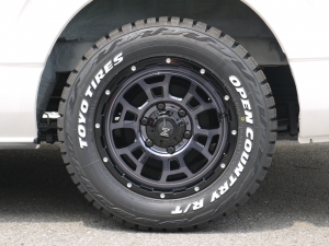 ハイエースバンスパロン　4WD　ディーゼル