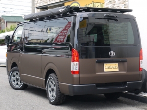 ハイエースバンDX　4WD　ディーゼル　丸目