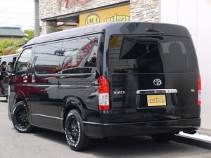 ハイエースワゴン一部改良後 安全装備追加　新車コンプリート