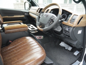 ハイエースバン一部改良後 安全装備追加 特別仕様車