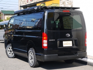 ハイエースバンDX　4WD　ディーゼル　丸目