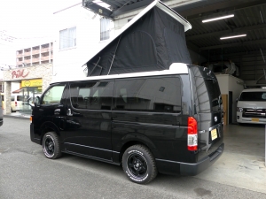 ハイエースバン新車アウトレット安全装備付き　丸目換装FD-classicカスタム