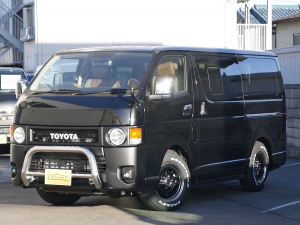 ハイエースＶ ディーゼル4WD　丸目カスタム　ネオクラシック