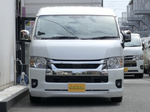 ハイエースワゴン新車アウトレット新車コンプリート　ハイエースワゴン２ＷＤ