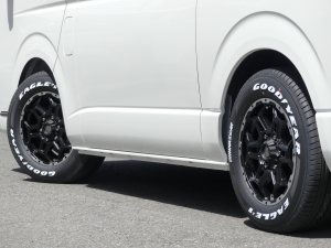 ハイエースワゴン新車コンプリート　ハイエースワゴン２ＷＤ