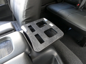 ハイエースワゴン新車コンプリート　ハイエースワゴン２ＷＤ