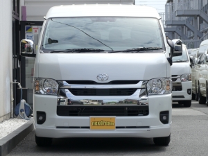 ハイエースワゴン新車コンプリート　ハイエースワゴン２ＷＤ
