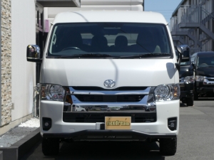 ハイエースワゴン１０人乗り　車中泊できる街乗り仕様車