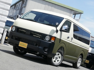 ハイエースバン新車アウトレット特設カラーライトイエロー　安全装備付き