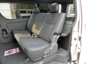ハイエースバン新車アウトレット一部改良後 安全装備追加 特別仕様車