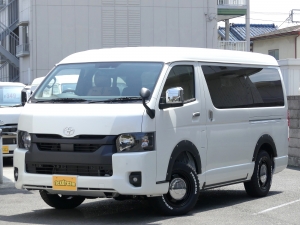 ハイエースＷ１０人乗り　車中泊できる街乗り仕様車