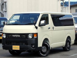 ハイエースＶディーゼル4WD　丸目カスタム　ネオクラシック