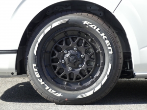 ハイエースバン新車アウトレット新車一部改良後　ディーゼル四駆