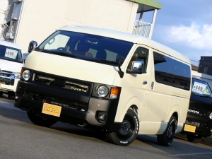 ハイエースワゴン10人乗りワゴン　車中泊できる街乗り仕様車