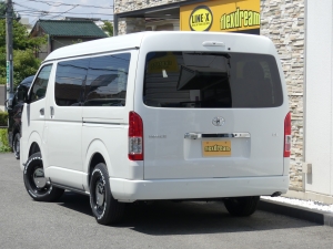 ハイエースワゴン１０人乗り　車中泊できる街乗り仕様車