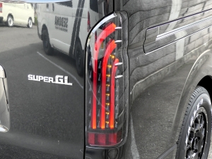 ハイエースバン新車　ディーゼル四駆　４ＷＤ