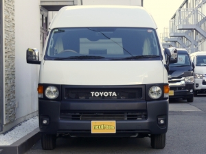 ハイエースバンスパロン　4WD　ディーゼル