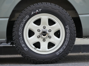 ハイエースバンスパロン　4WD　ディーゼル