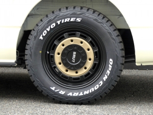 ハイエースバンディーゼル4WD　
