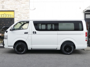 ハイエースバン新車　ディーゼル四駆　４ＷＤ