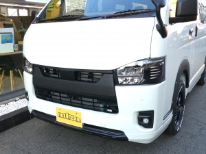 ハイエースバン新車　ディーゼル四駆　４ＷＤ