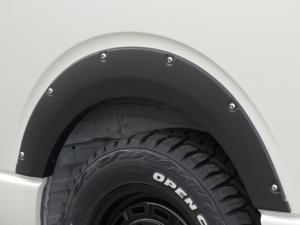 ハイエースバン新車　ディーゼル四駆　４ＷＤ