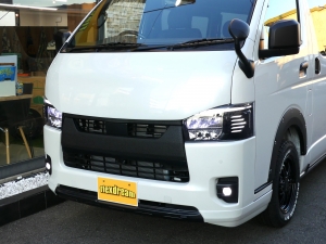 ハイエースバン新車　ディーゼル四駆　４ＷＤ