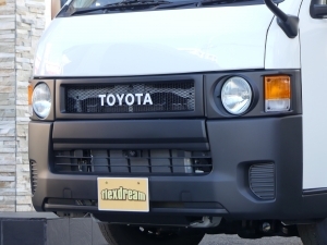 ハイエースバンDX　4WD　ディーゼル　丸目