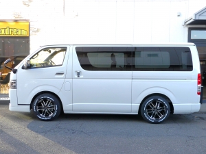 ハイエースバン一部改良後 安全装備追加 特別仕様車