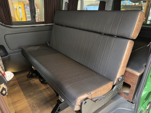 ハイエースバンflexdreamデモカー　ハイエースワイドバン　FD-BOX V09M　ポップアップルーフ