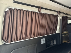 ハイエースバンflexdreamデモカー　ハイエースワイドバン　FD-BOX V09M　ポップアップルーフ