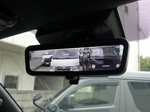 ハイエースバン新車一部改良後　ディーゼル四駆