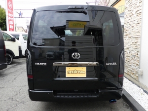 ハイエースバン新車一部改良後　ディーゼル四駆