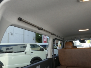 ハイエースバンディーゼル4WD　アースカラーパッケージ４Ｖ６ベージュ