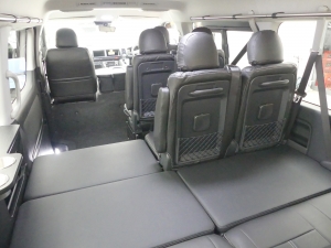 ハイエースワゴン１０人乗り　車中泊できる街乗り仕様車