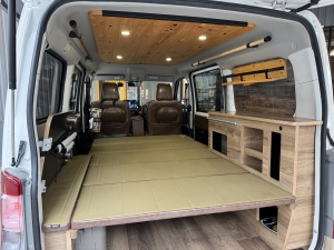 タウンエースflexdreamデモカー　タウンエース　MONOBOX T01