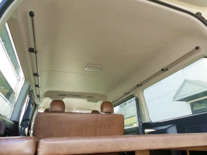 ハイエースバン新車アウトレット特設カラーライトイエロー　安全装備付き