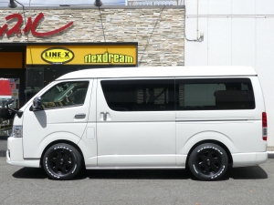 ハイエースワゴン新車コンプリート　ハイエースワゴン２ＷＤ