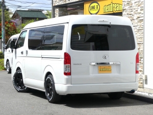 ハイエースワゴン新車コンプリート　ハイエースワゴン２ＷＤ