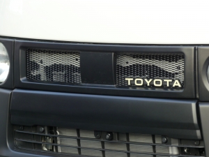 ハイエースバンDX　4WD　ディーゼル　丸目