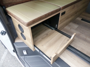 ハイエースワゴン新車コンプリート　ハイエースワゴン２ＷＤ