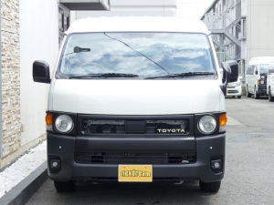ハイエースワゴン新車コンプリート　ハイエースワゴン２ＷＤ