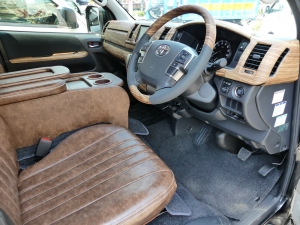 ハイエースバン4WD　S-GL　ディーゼル
