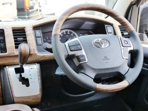 ハイエースバン4WD　S-GL　ディーゼル