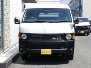 ハイエースワゴン１０人乗り　車中泊できる街乗り仕様車