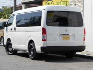 ハイエースワゴン１０人乗り　車中泊できる街乗り仕様車