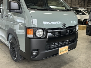 ハイエースバン新型　モデルチェンジ　改良後