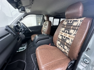 ハイエースバン新型ハイエースコンプリートカー