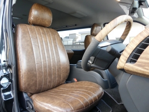 ハイエースワゴンMONOBOX8人乗り　車中泊できる街乗り仕様車